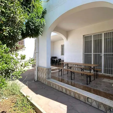 Dom wakacyjny Albachiara Con Veranda